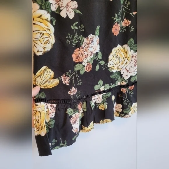 BOG Collective Floral Ruffle Wrap Dress Size Small - Picture 8 of 10